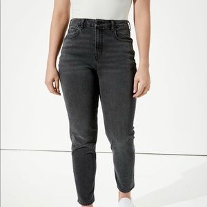 black mom jeans (American eagle)